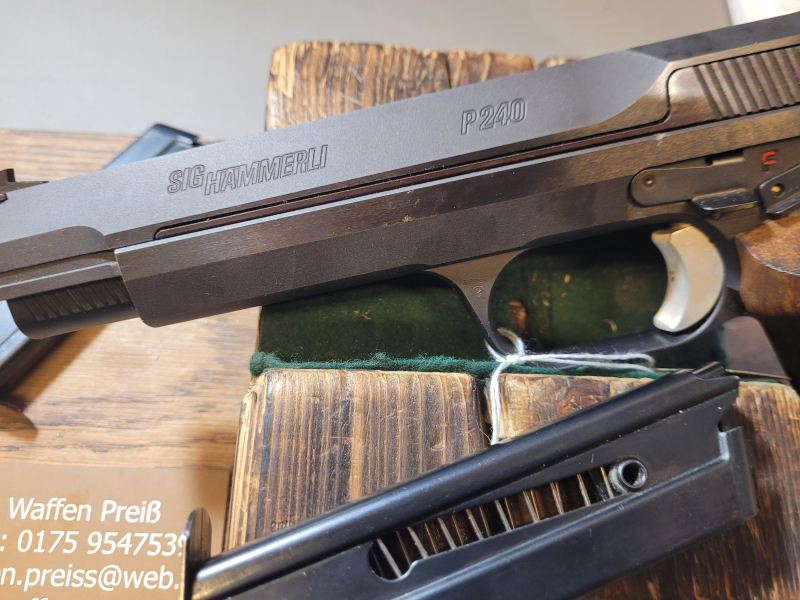 SIG Hämmerli P240 .38 SPL WC Swiss Made Magazine Nill Griff – Bild 3