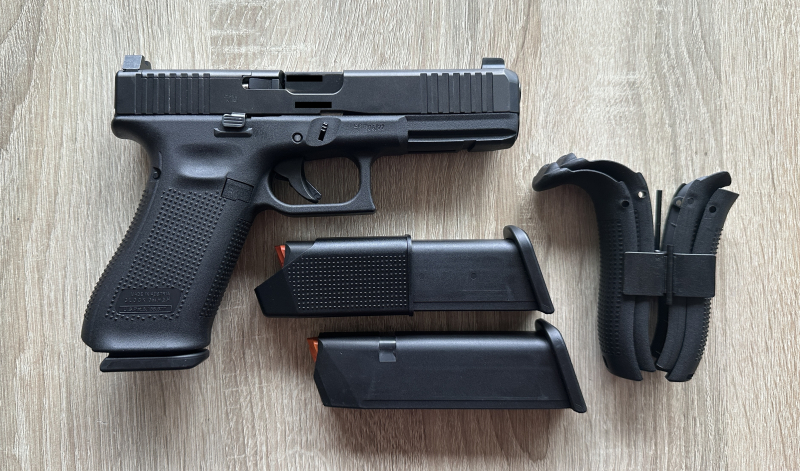 Glock 17 MOS mit vielen Optionen – kuva 1