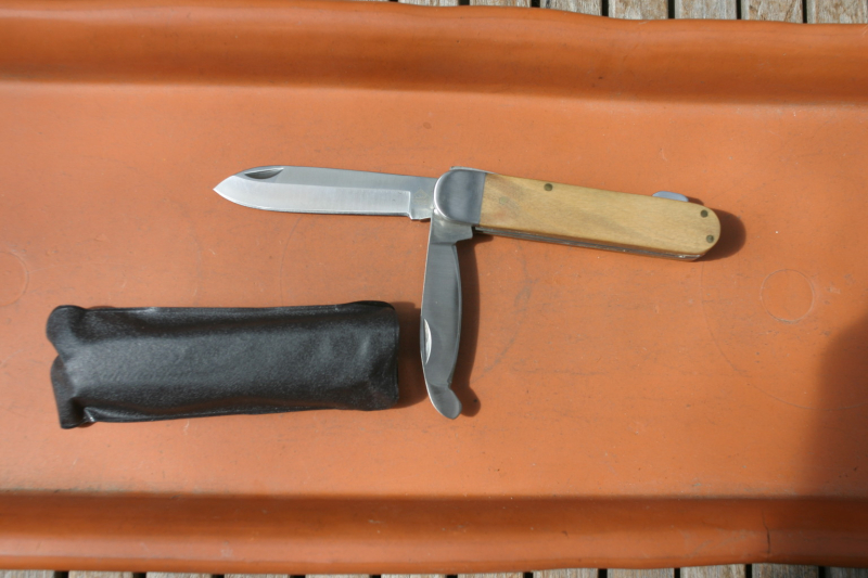 Schlichtes Puma Jagdtaschenmesser mit Aufbruchklinge – Bild 1