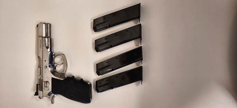 CZ75B 9mm Edelstahl Feinvisier und reduzierte Abzug – Bild 2