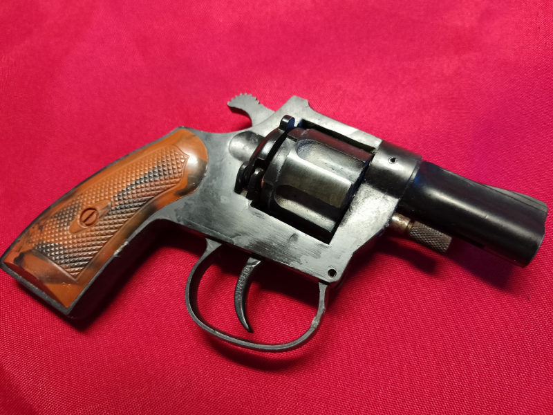 Revolver ME 76 Schreckschussrevolver im Kaliber 6 mm Flobert **PTB 204** – Bild 2