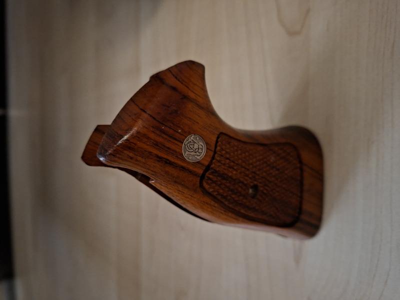 Griff Smith&Wesson 686 / L / SB orginal 1987 – imaginea 4