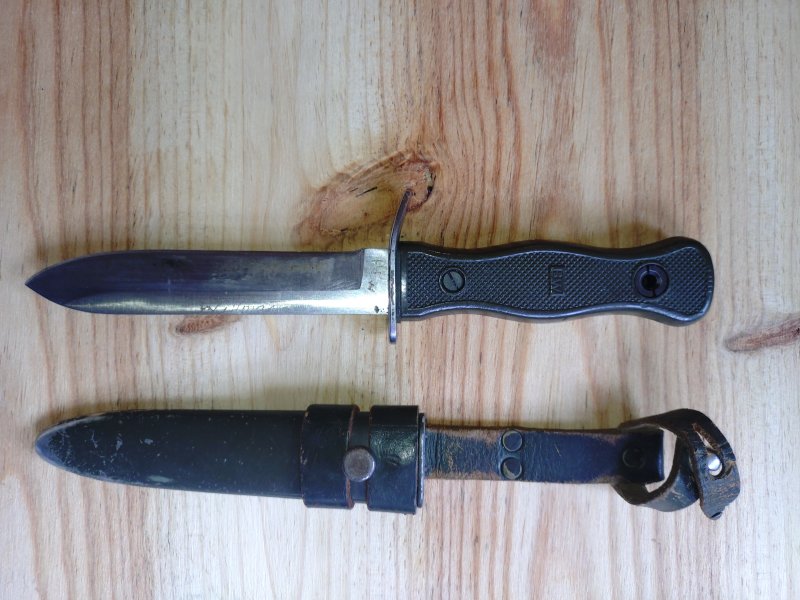 Altes Bundeswehr Feldmesser FKS70 – Bild 2