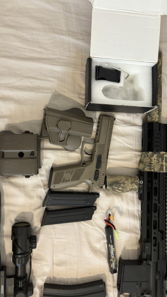 Airsoft Set BY-812, CZ P-09, Magazine, Optik & Zubehör – Bild 2