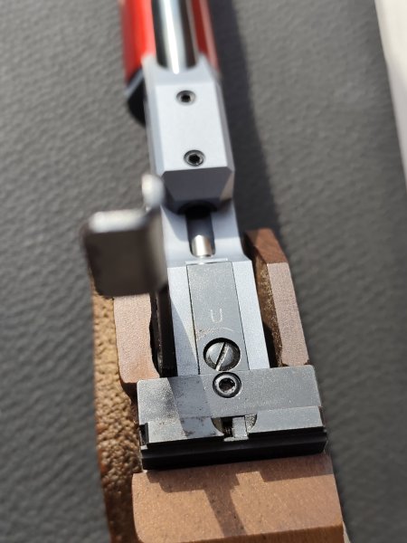 Morini C. ARM 162 E – Baujahr 1994 – frühe elektronische Match-Luftpistole mit Historie – Bild 6