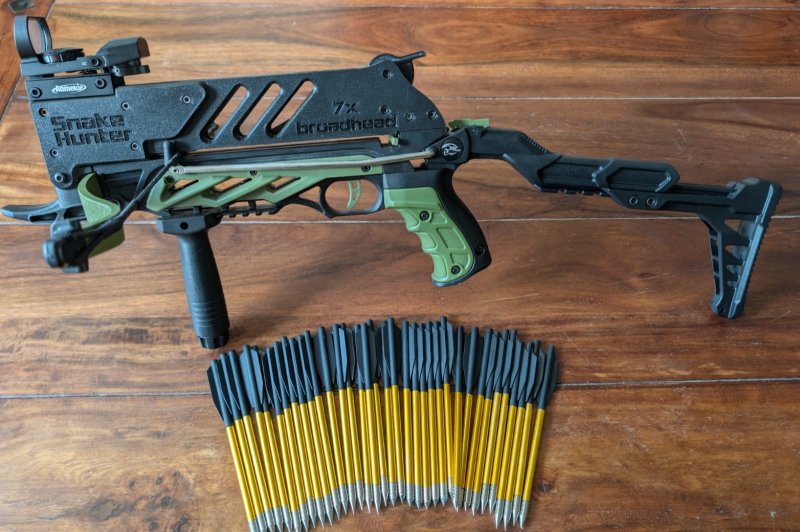 Man Kung Alligator mit 7SCHUSS Magazin – Bild 1