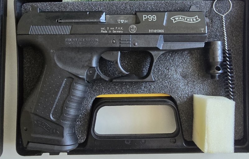 Großes Schreckschuss Set P99 / Glock 17 – Bild 2