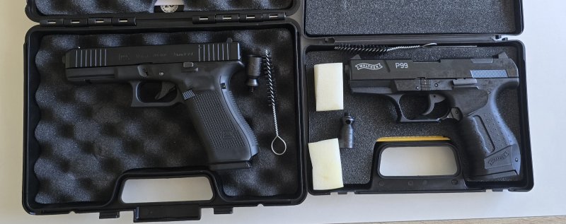 Großes Schreckschuss Set P99 / Glock 17 – Bild 1