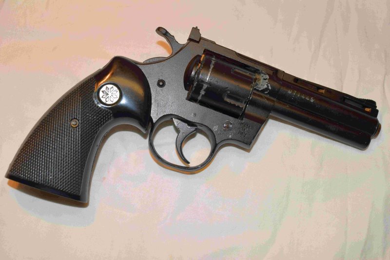 UMAREX Python Knall-/Gas Revolver defekt – Bild 2
