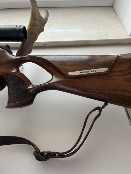 Blaser R93 Prof. Success Mono mit Zeiss Glas 3-12x56 mit Schalldämpfer Kaliber 30-06 – Bild 2
