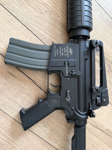 RIS LMT DEFENDER 4 Carbine AIRSOFT – Bild 3