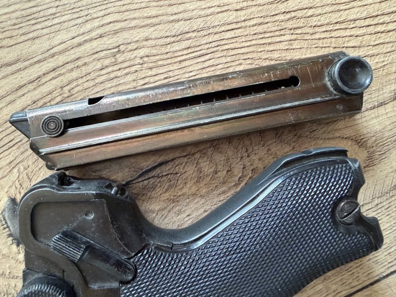 Mauser P08 (Lauf geschlossen) – 6. kép