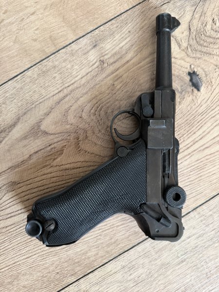 Mauser P08 (Lauf geschlossen) – 2. kép
