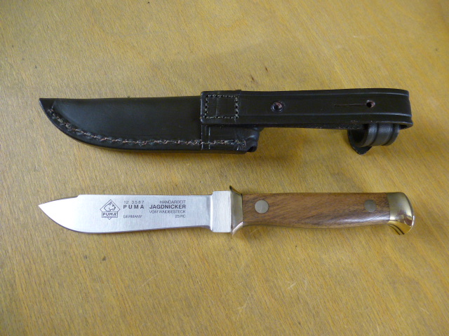Puma Messer - Jagdnicker - Nr. 12 3587 - Griffschalen aus Walnussholz - Lederscheide in OVP – Bild 3