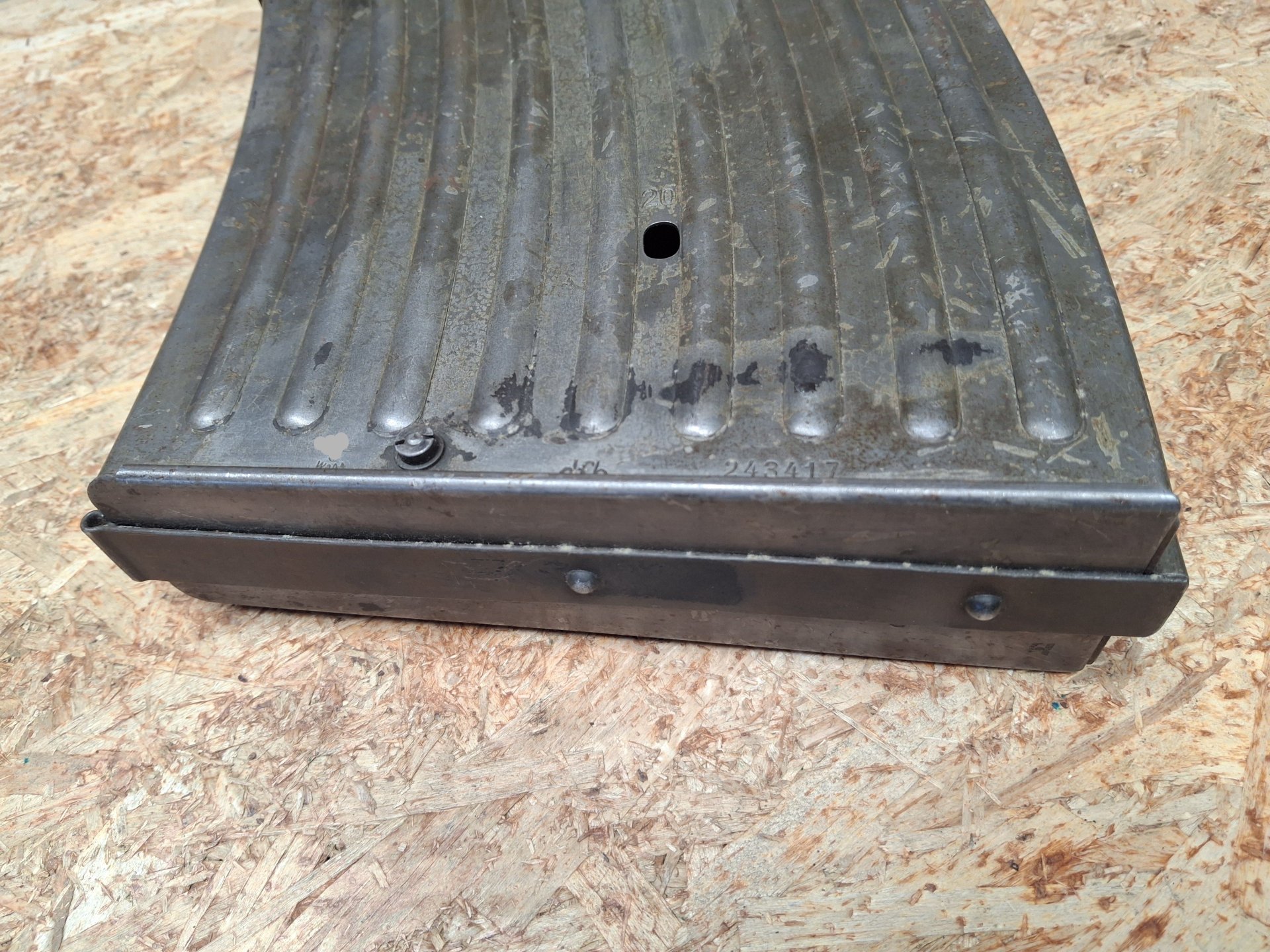 WK2 2cm Flak Magazin – imagen 4