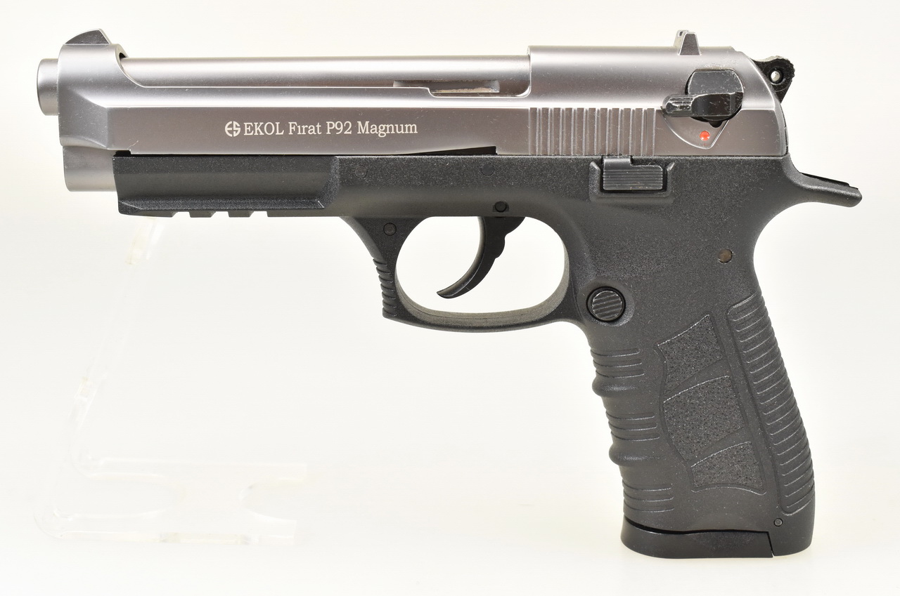 EKOL " P92 Magnum " TITAN Gas- und Schreckschußpistole im Kal. 9mm PAK in der OVP – Bild 1