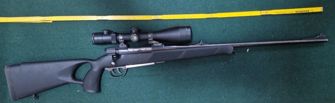 Voere 30-06 Repetierbüchse Deutscher Stecher 2,5-10x56 Microdot Schwenkmontage – Bild 2