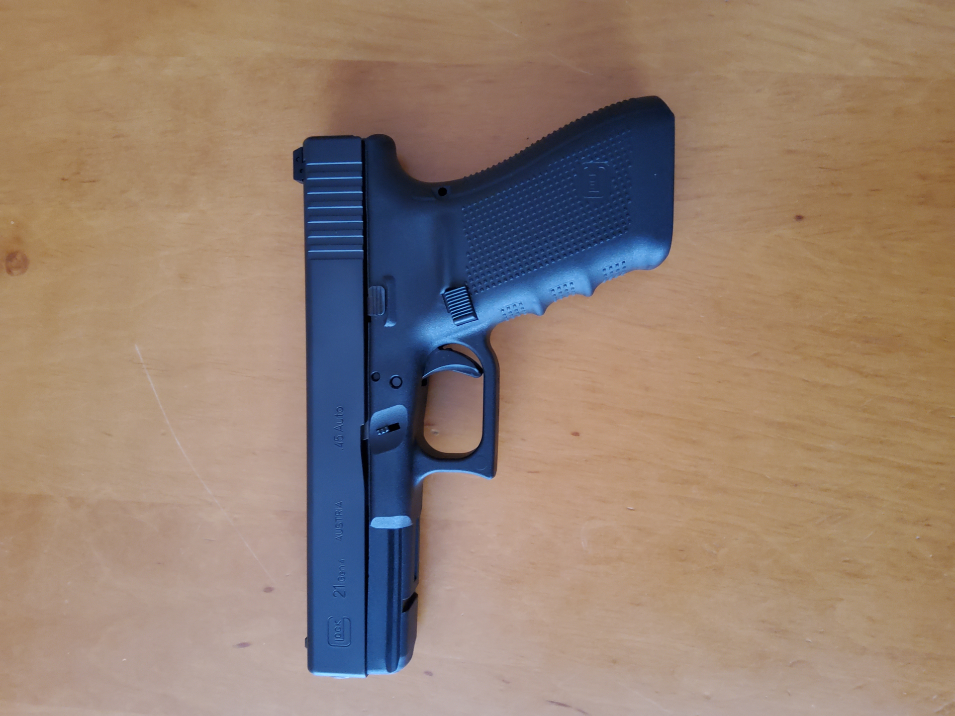 Glock 21 Gen 4 Kal 45 ACP – Bild 2