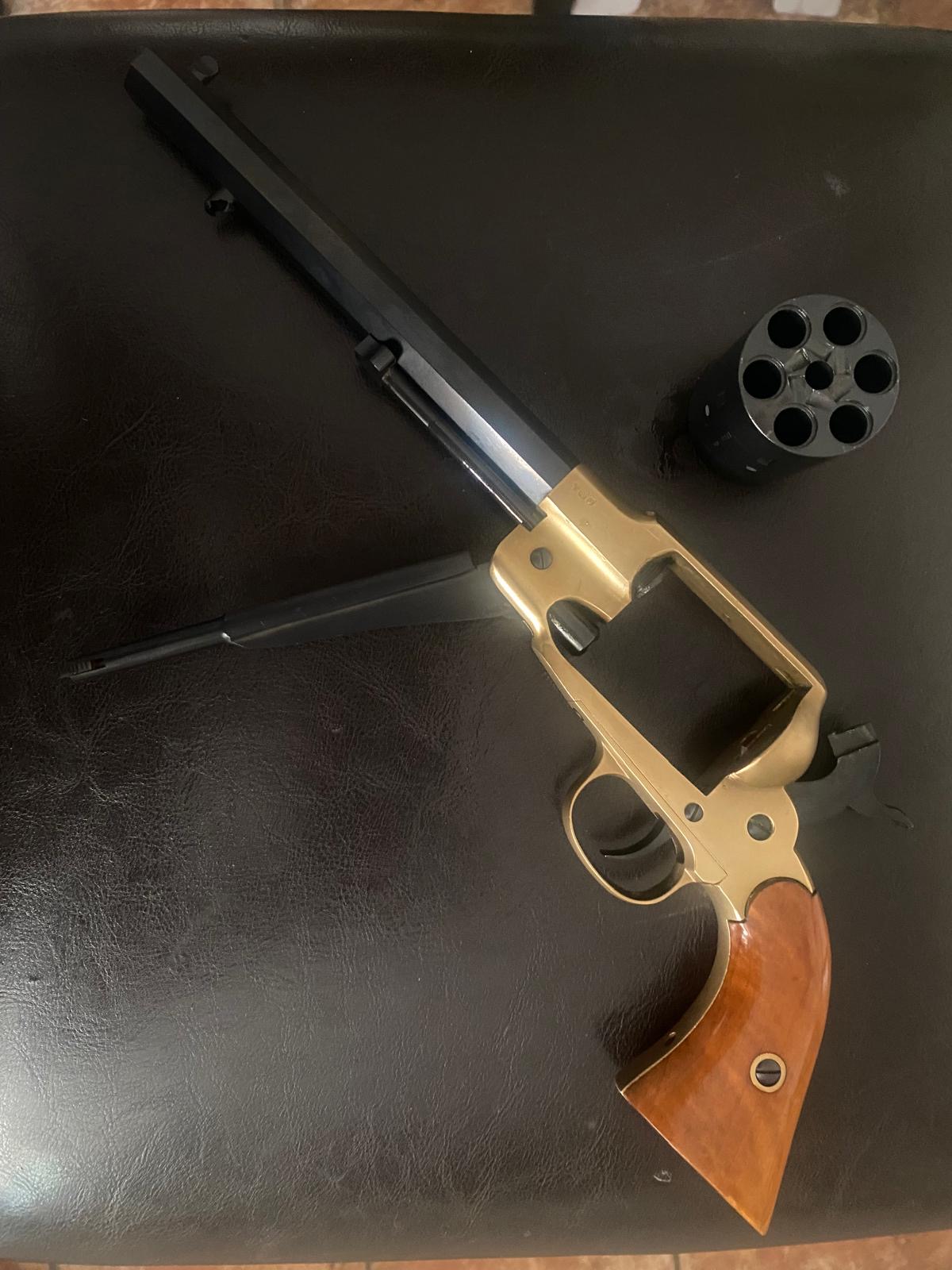 Original Pieta Revolver NEU und ungeschossen Kaliber 9 mm – Bild 3