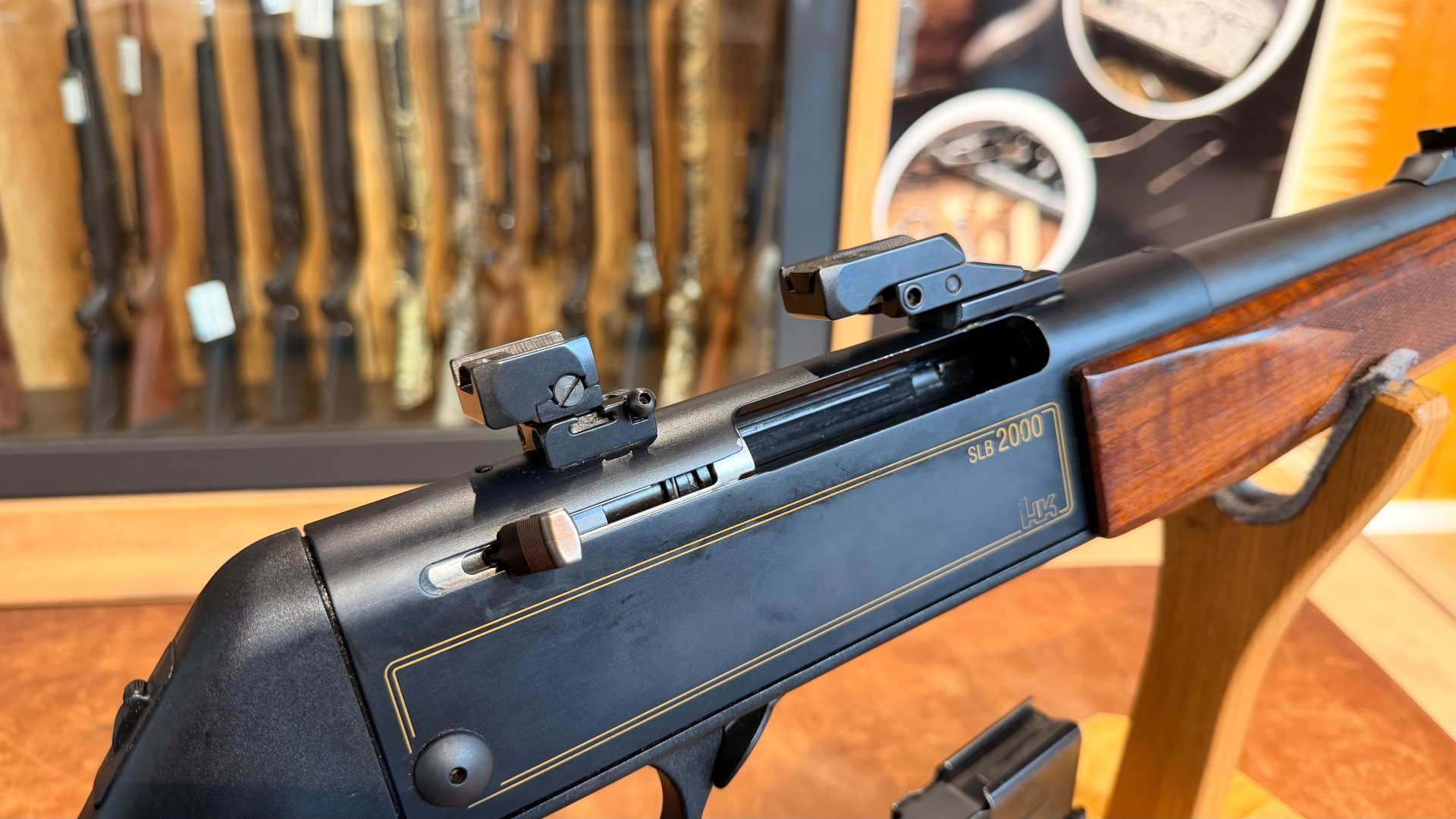 Heckler&Koch SLB 2000 Kal. 30-06 mit Ulltra Dot Reflexvisier , 2 Magazine, Drückjagd-Kombo – Bild 5