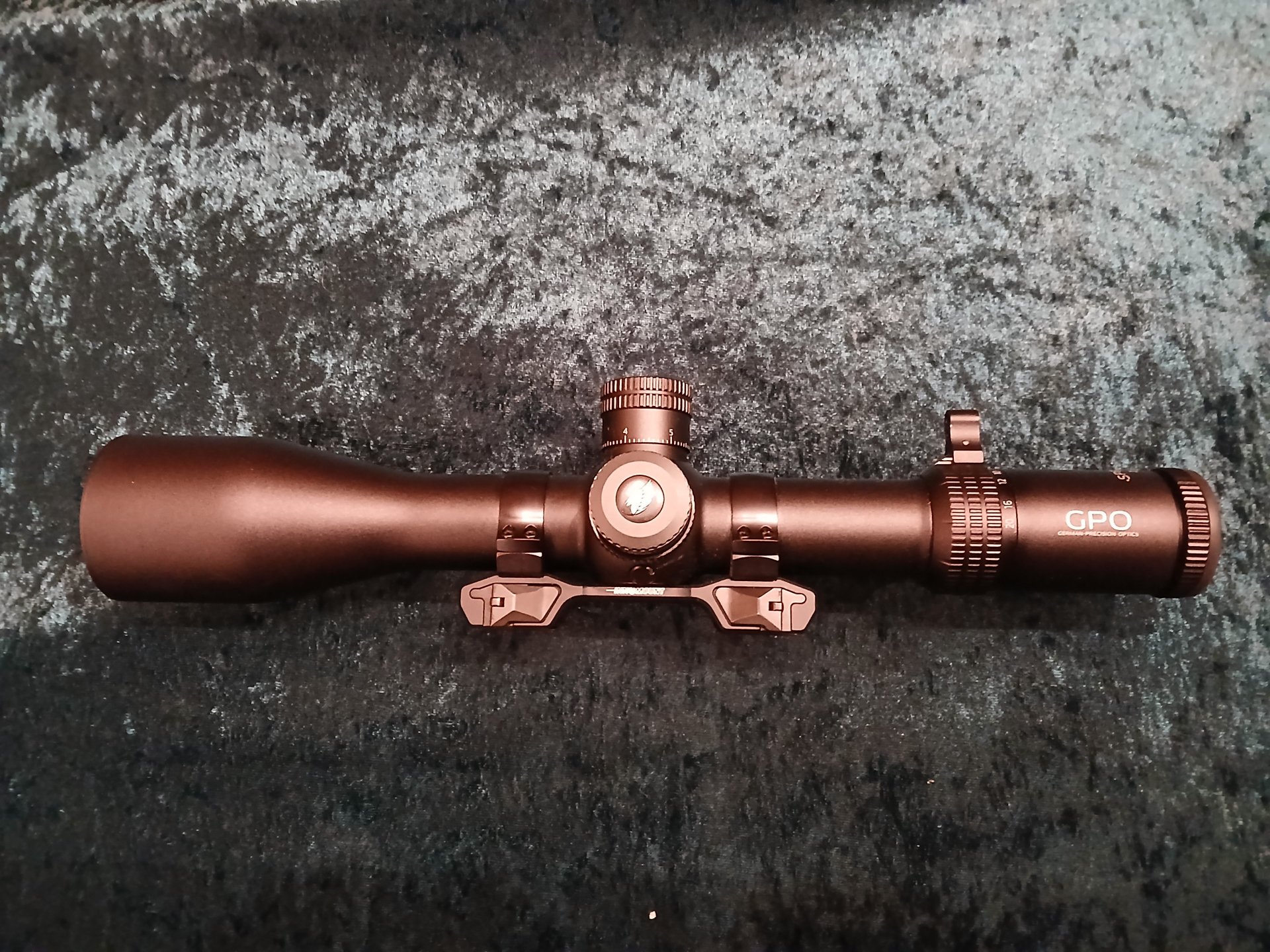 Zielfernrohr GPO Spectra 8x 2,5-20x50i, Innomount Montage für Sauer 303 oder andere Sauer Waffe – Bild 1