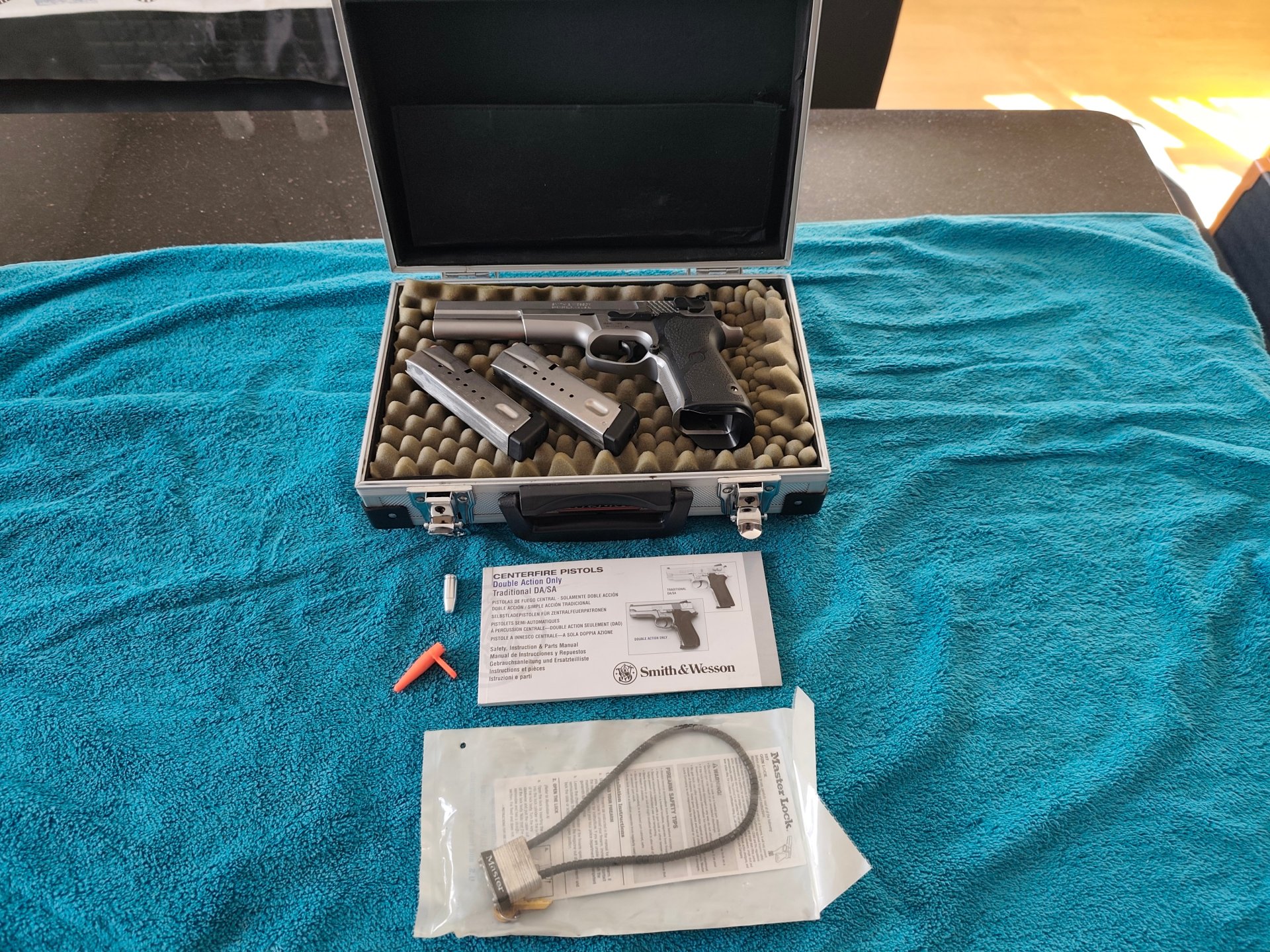 Smith & Wesson Target Champion 6" Kaliber 9mm im sehr guten Zustand – Bild 5