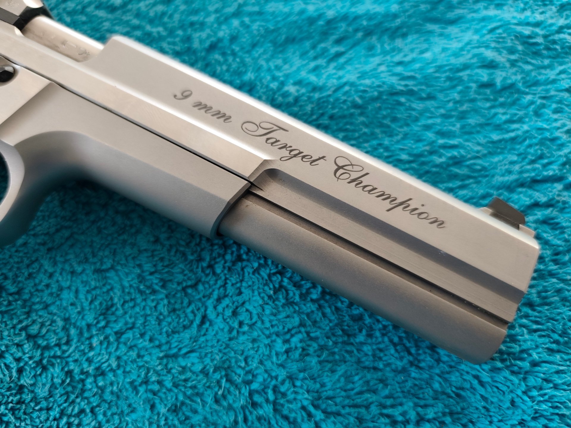Smith & Wesson Target Champion 6" Kaliber 9mm im sehr guten Zustand – Bild 3