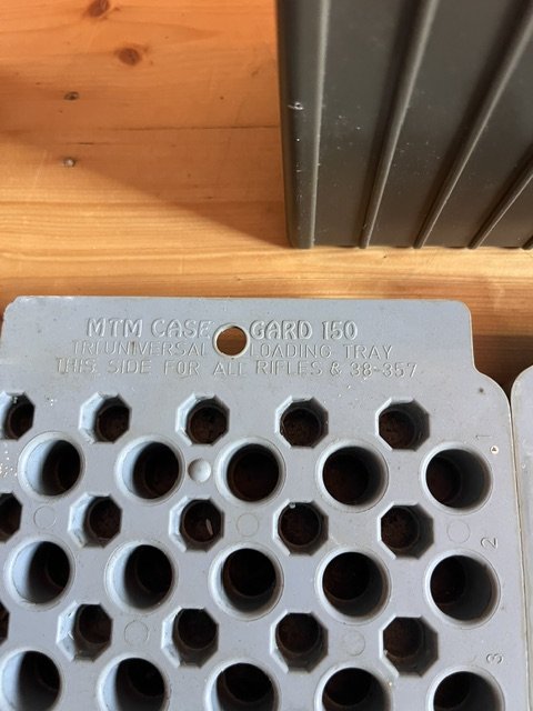 2 Wiederladebretter, Patronenboxen, Aufbewahrungsboxen – Bild 3