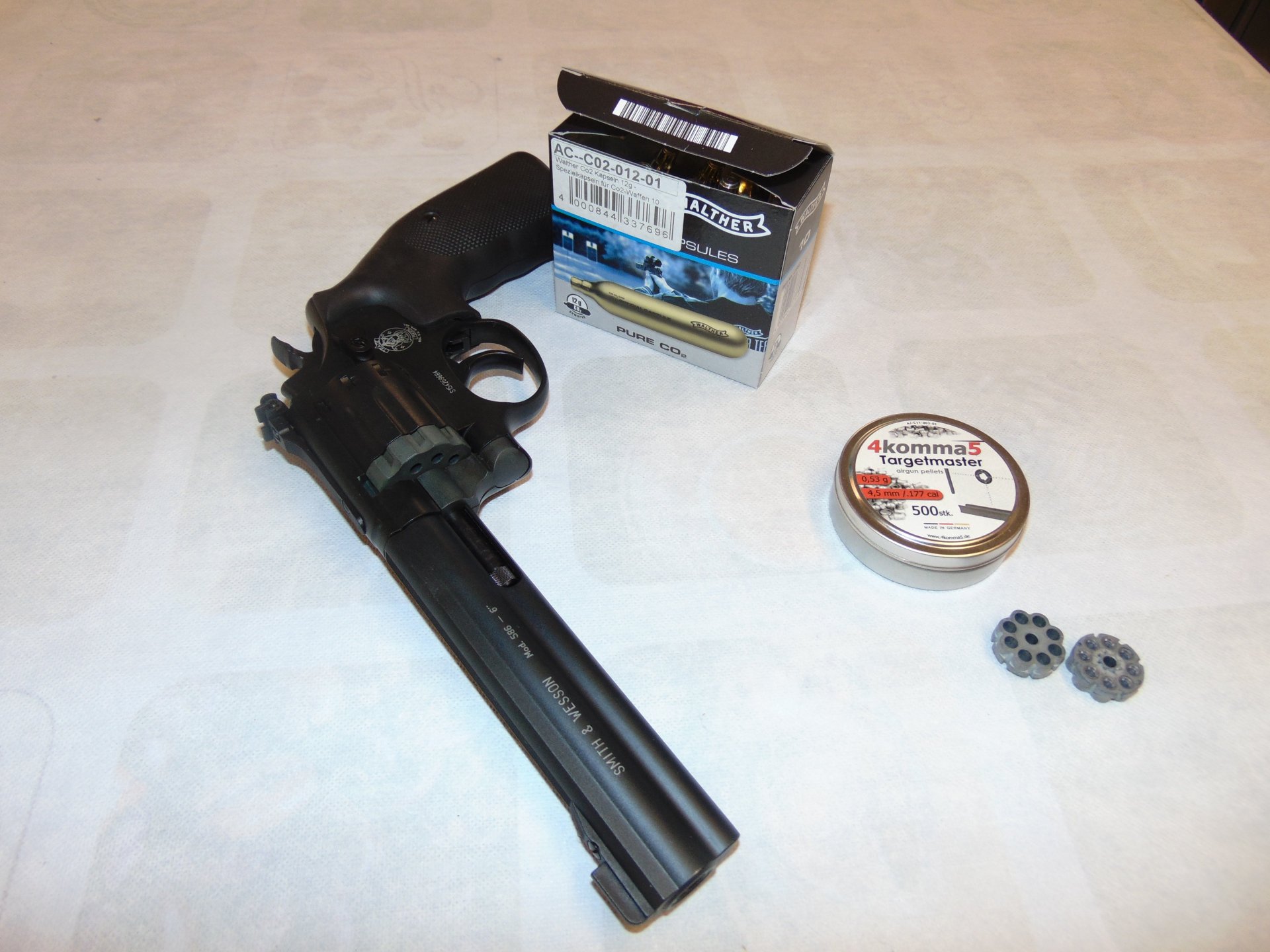 Umarex Smith & Wesson 586 Co2-Revolver - 6 Zoll – Bild 2