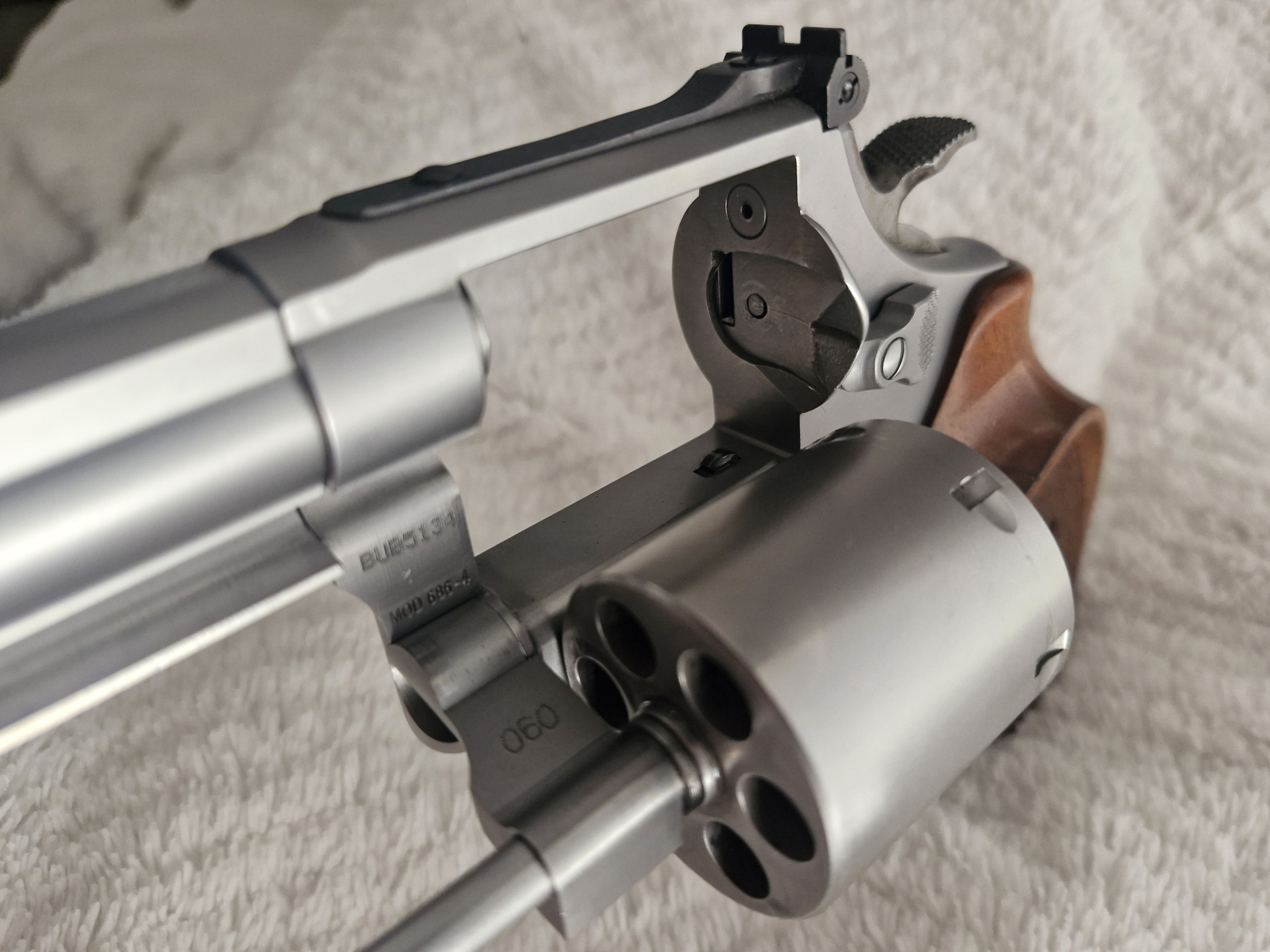S&W 686-4 Classic Sport Top!!! 357 Mag – Bild 5