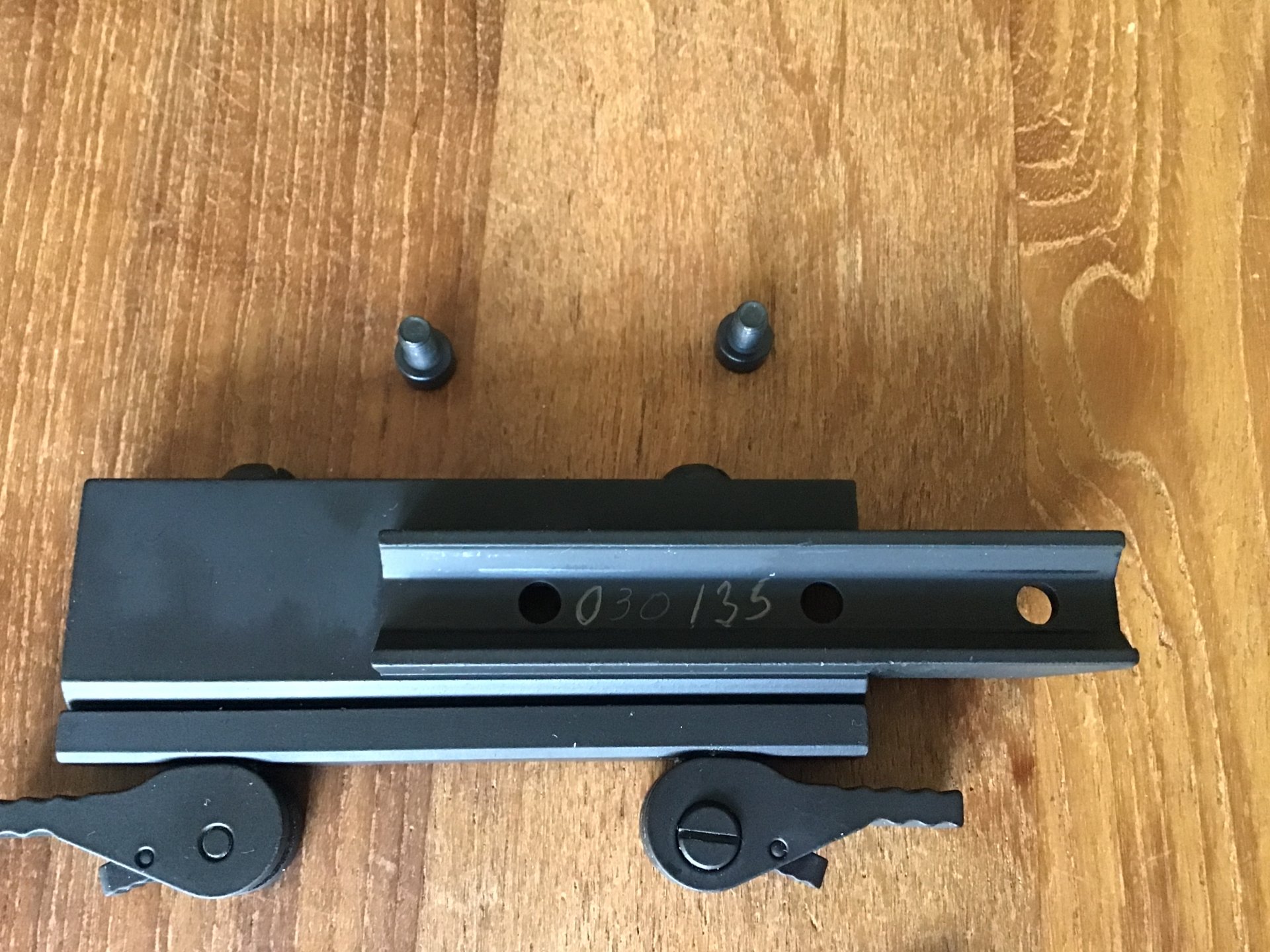Innomount Picatinny Weaver Rail 12mm für Nightspottern oä – Bild 3