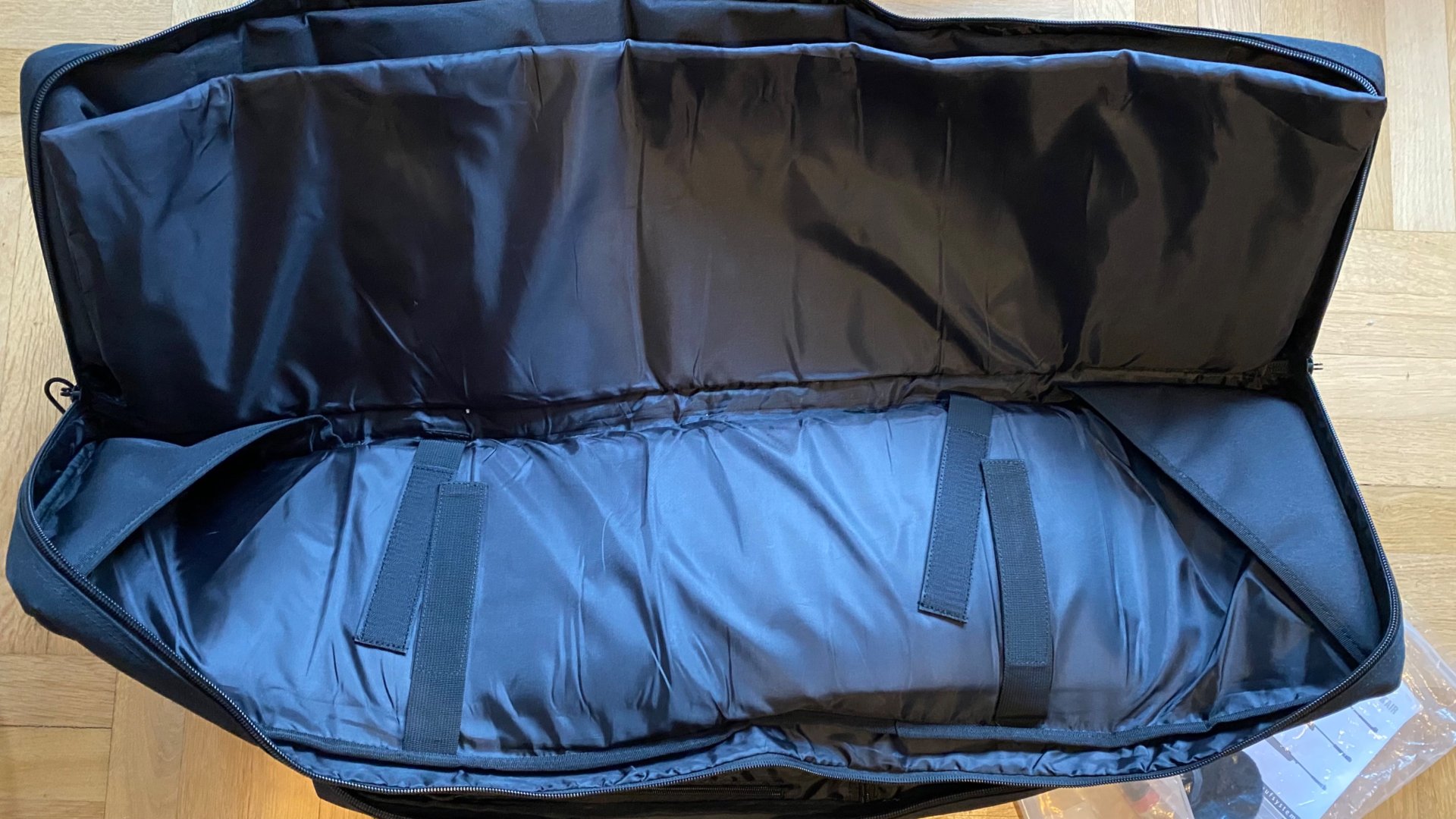Tippmann M4-22 Elite-GS inkl. Rotpunkt und Tasche – Bild 6