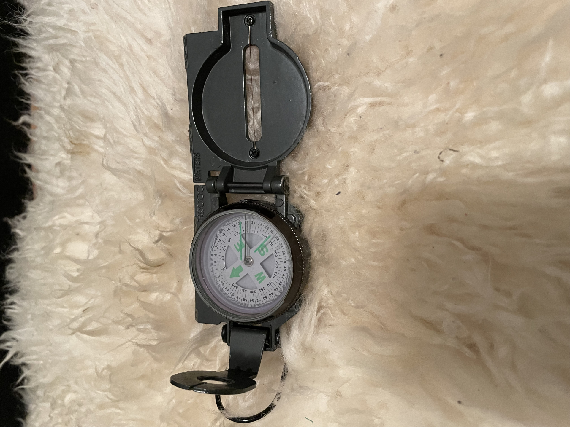 2 Stück Marschkompen 1x Metall 1x Kunststoff – Bild 6