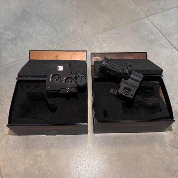 EOTech EXPS3-0 & G33 Magnifier – obrázek 1