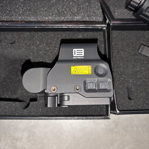 EOTech EXPS3-0 & G33 Magnifier – obrázek 2
