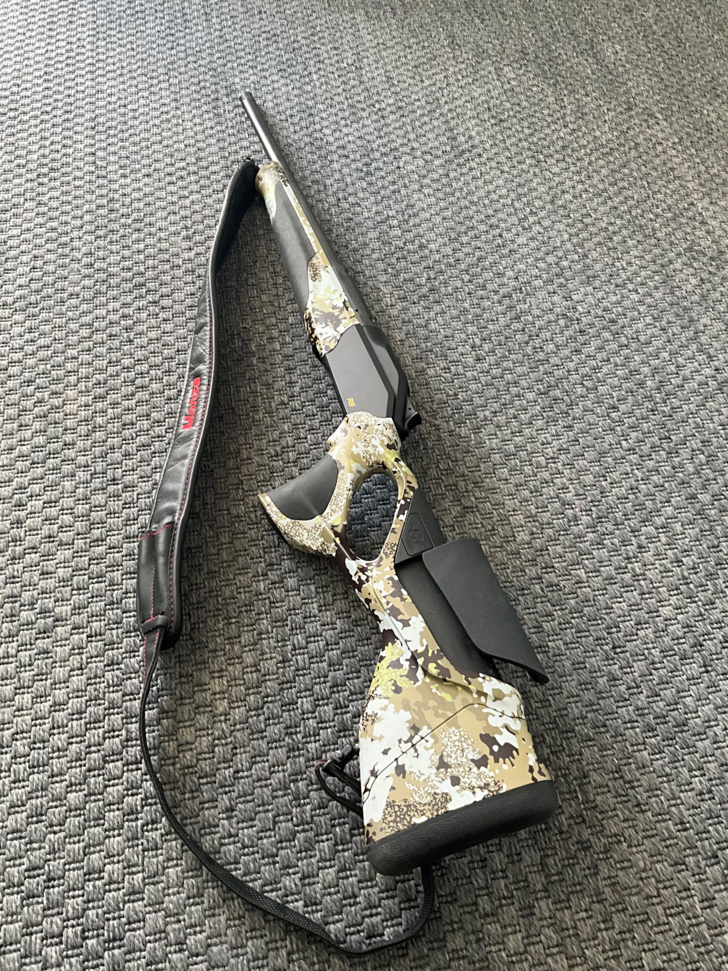 Blaser R8 Ultimate Schaft Huntec Camo – image 2