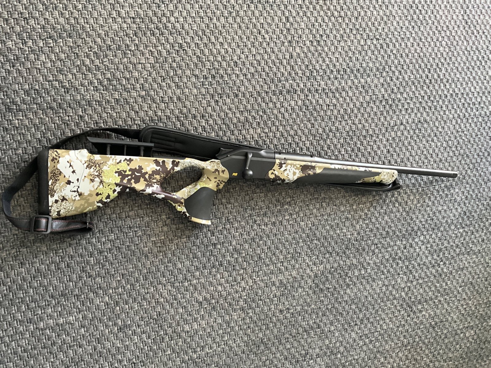 Blaser R8 Ultimate Schaft Huntec Camo – image 4