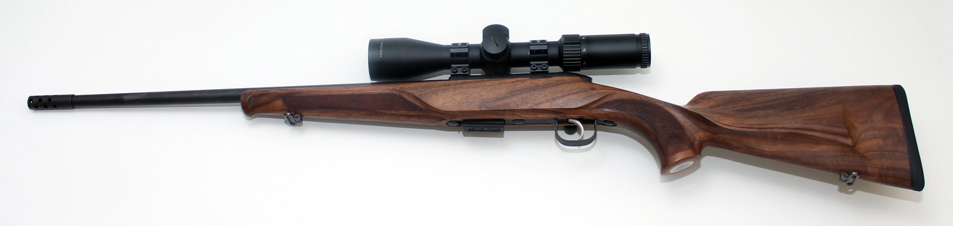 Steyr Zephyr II | .17 HMR mit AKAH 1,5-6x42 Zielfernrohr – Bild 2