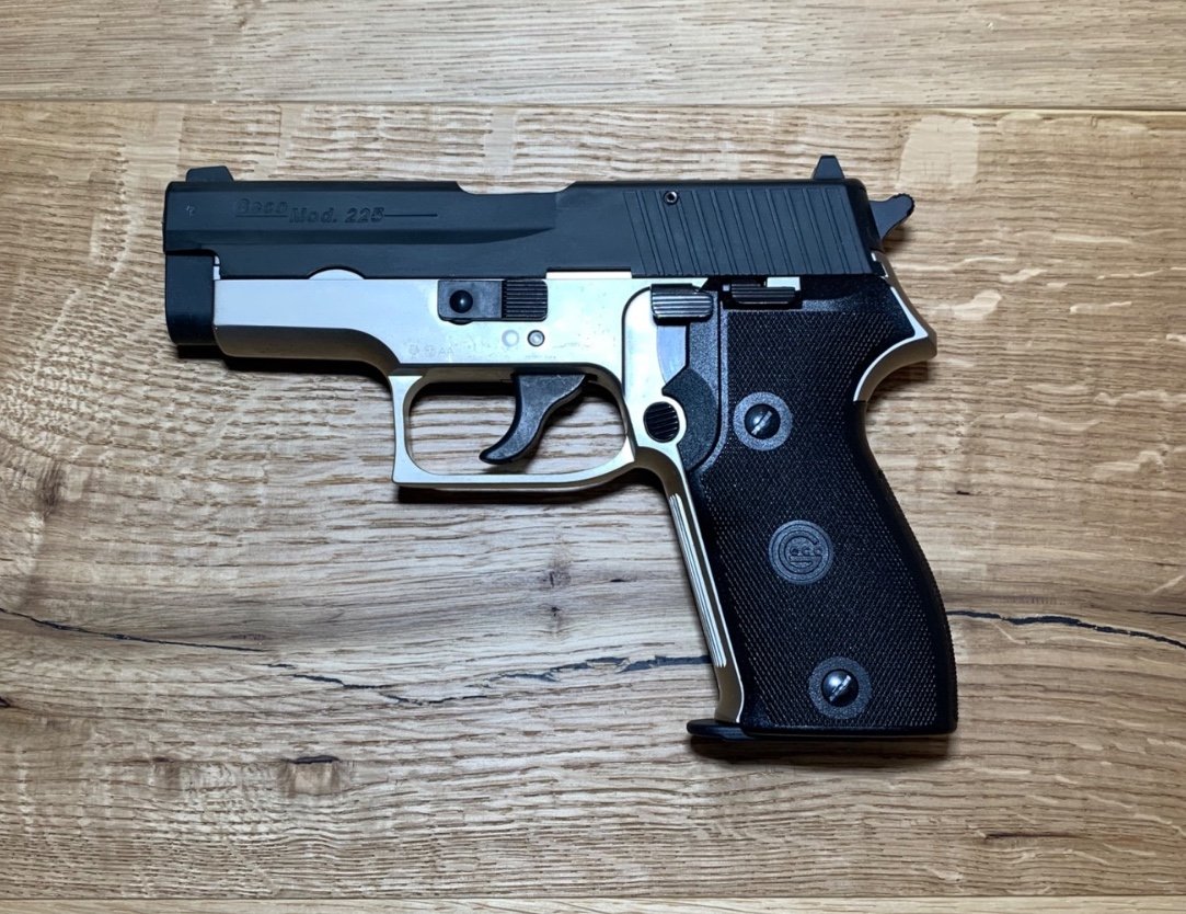 Geco Mod. 225 Signalpistole 9mm P.A.K. von Dynamit Nobel (P225 Sig Sauer Nachbau) – Bild 1