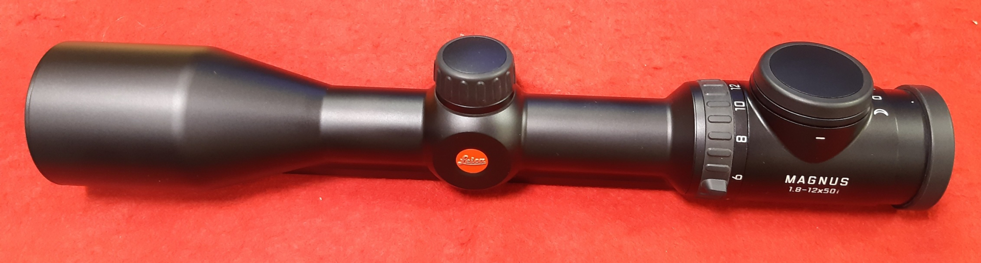 Leica Magnus 1,8-12x50i – Bild 1