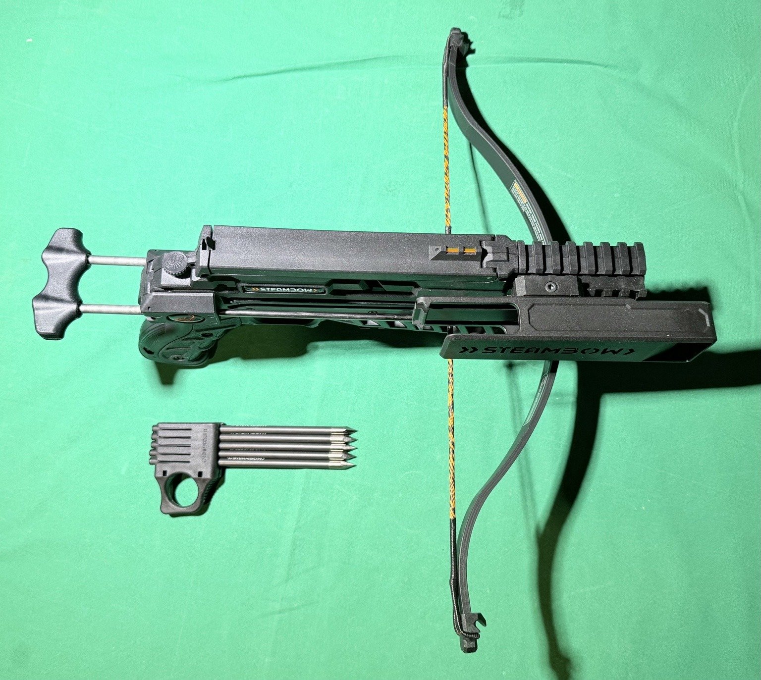 STEAMBOW AR-6 STINGER II COMPACT – PREMIUM SET – 35/55 lbs – VIEL ZUBEHÖR – Bild 2