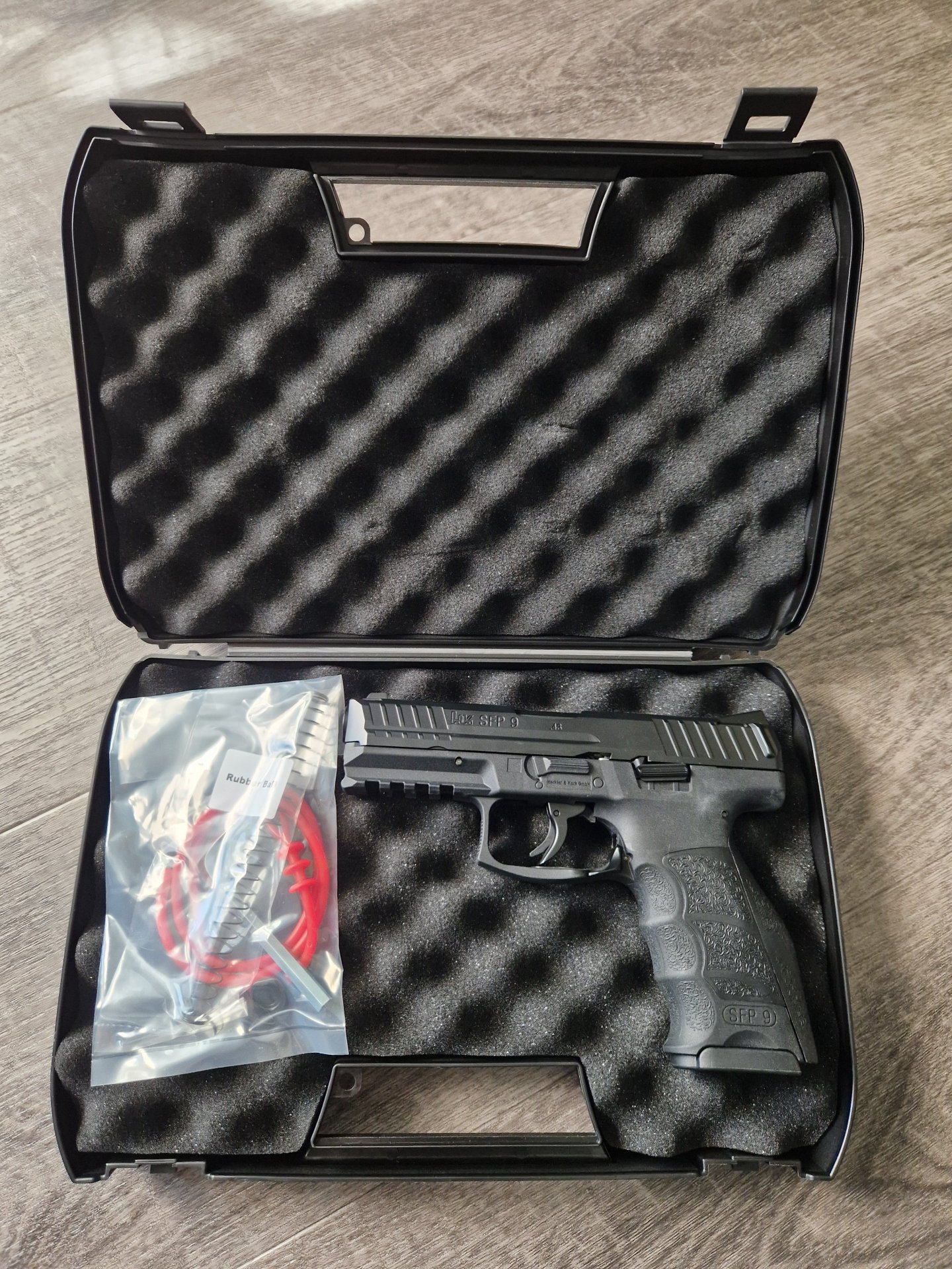 T4E Heckler & Koch SFP 9 CO2 – image 1