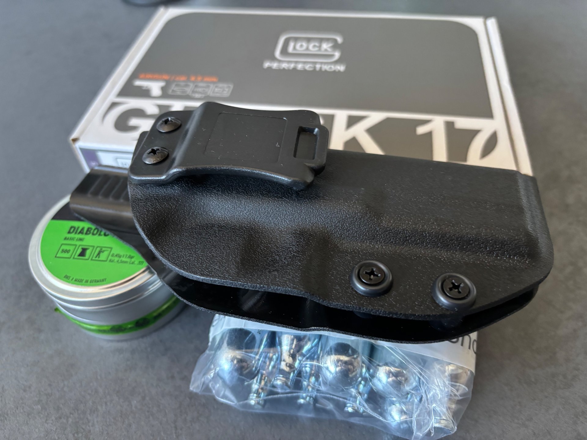 GLOCK 17, Gen5, Co2-Pistole, Kaliber 4,5mm, Diabolo Blowback(P18) SET !! NEU und OVP – Bild 2