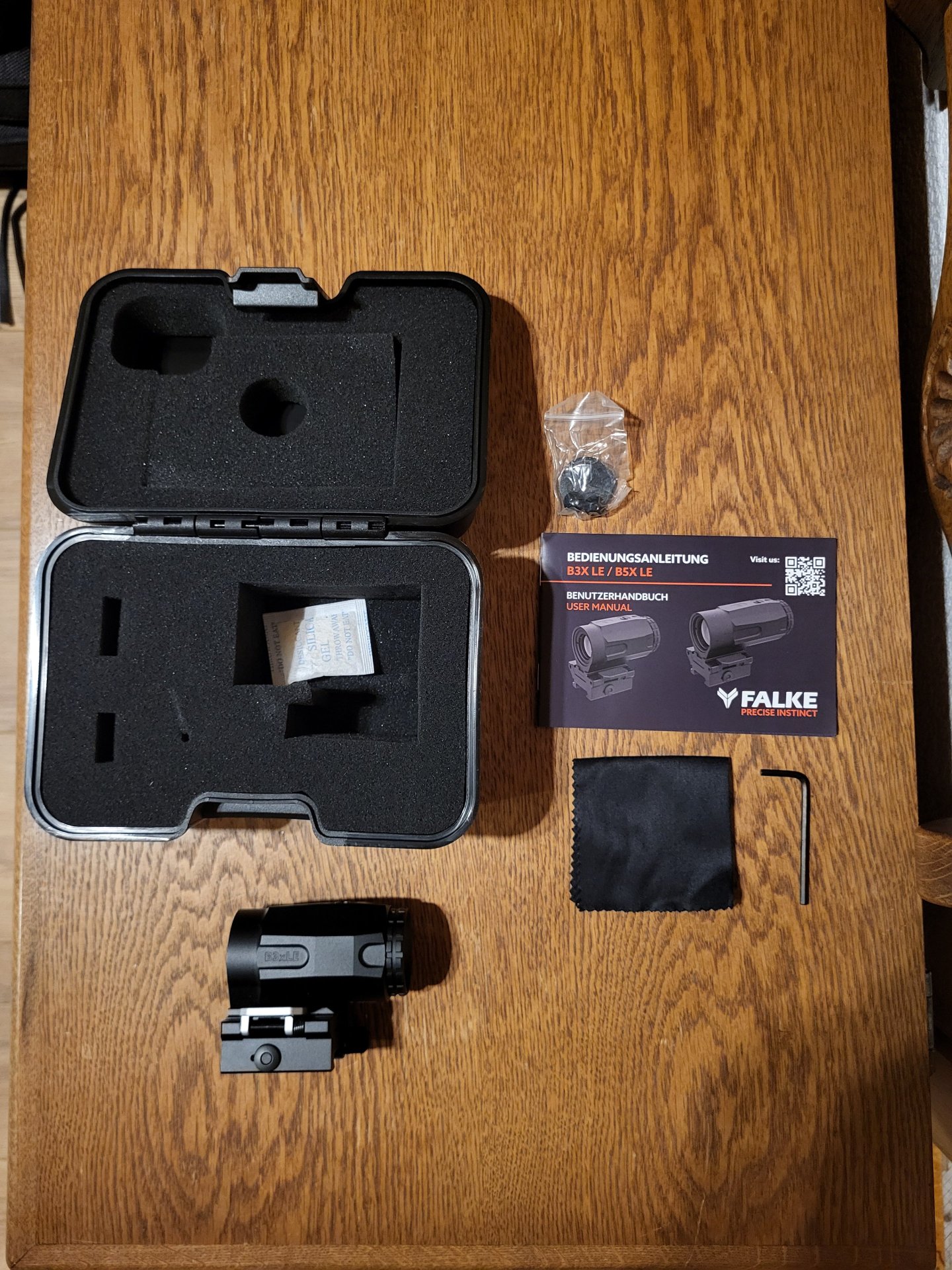 FALKE B3XLE Magnifier – imagen 1