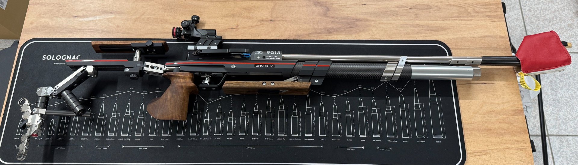 Anschütz 9015 ONE inkl. Visierung, Premium Matchgewehr für Jugend bis Auflage – Bild 1
