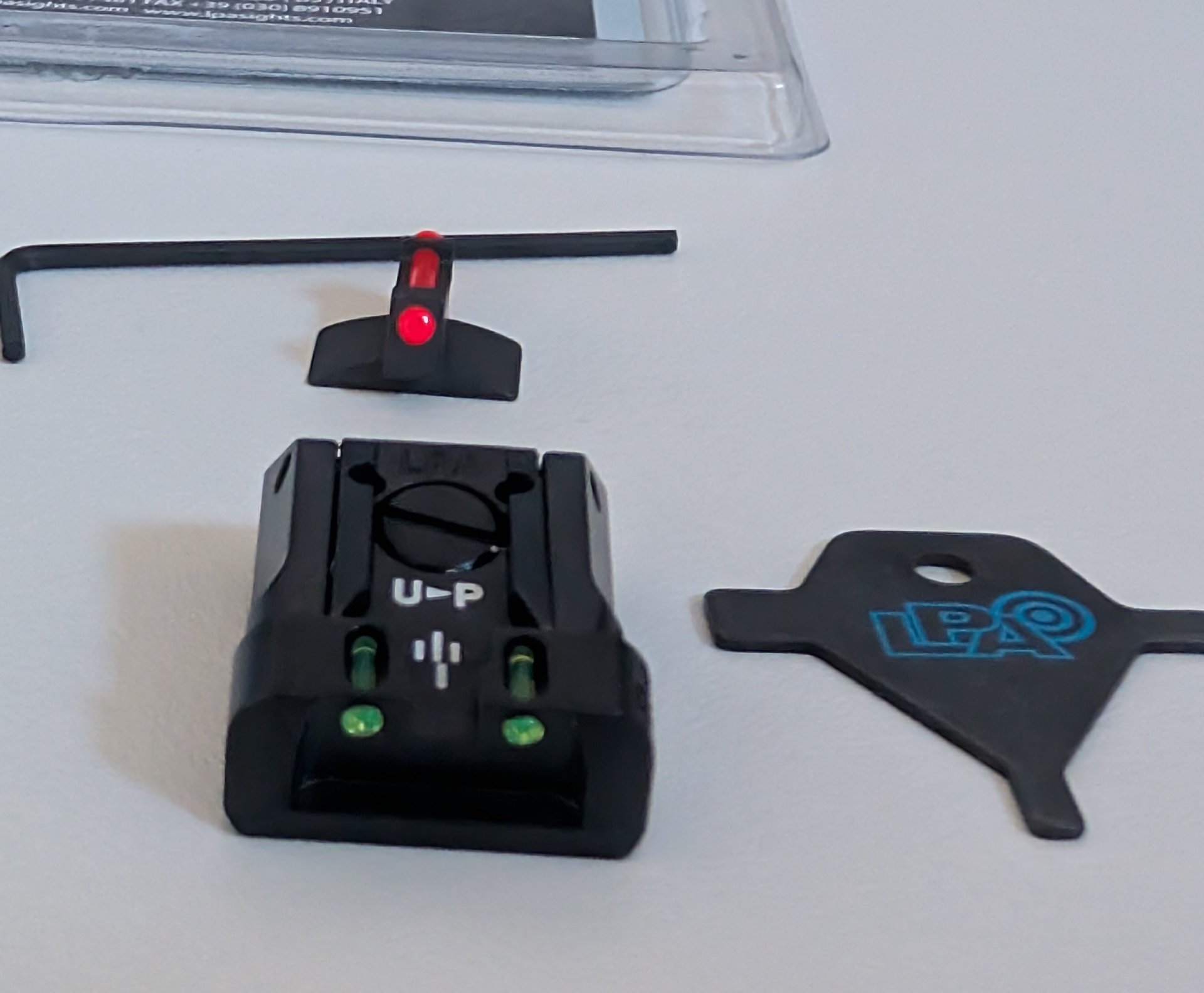 LPA Fiber Optic Visierung mit Novak Cut für Colt XSE Sportvisierung – Bild 3