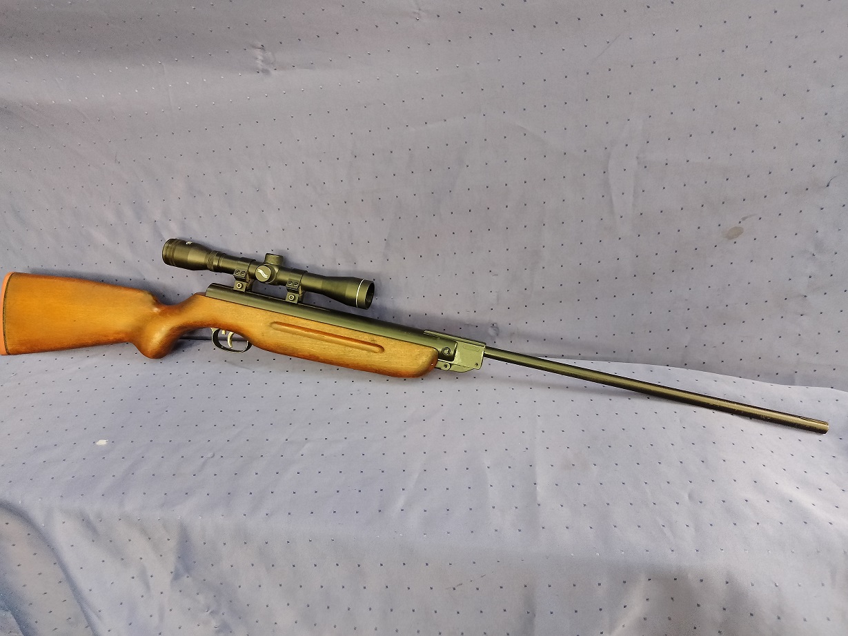 Weihrauch HW 35 im cal.4,5mm mit Walther Optik 4x32* – Bild 2