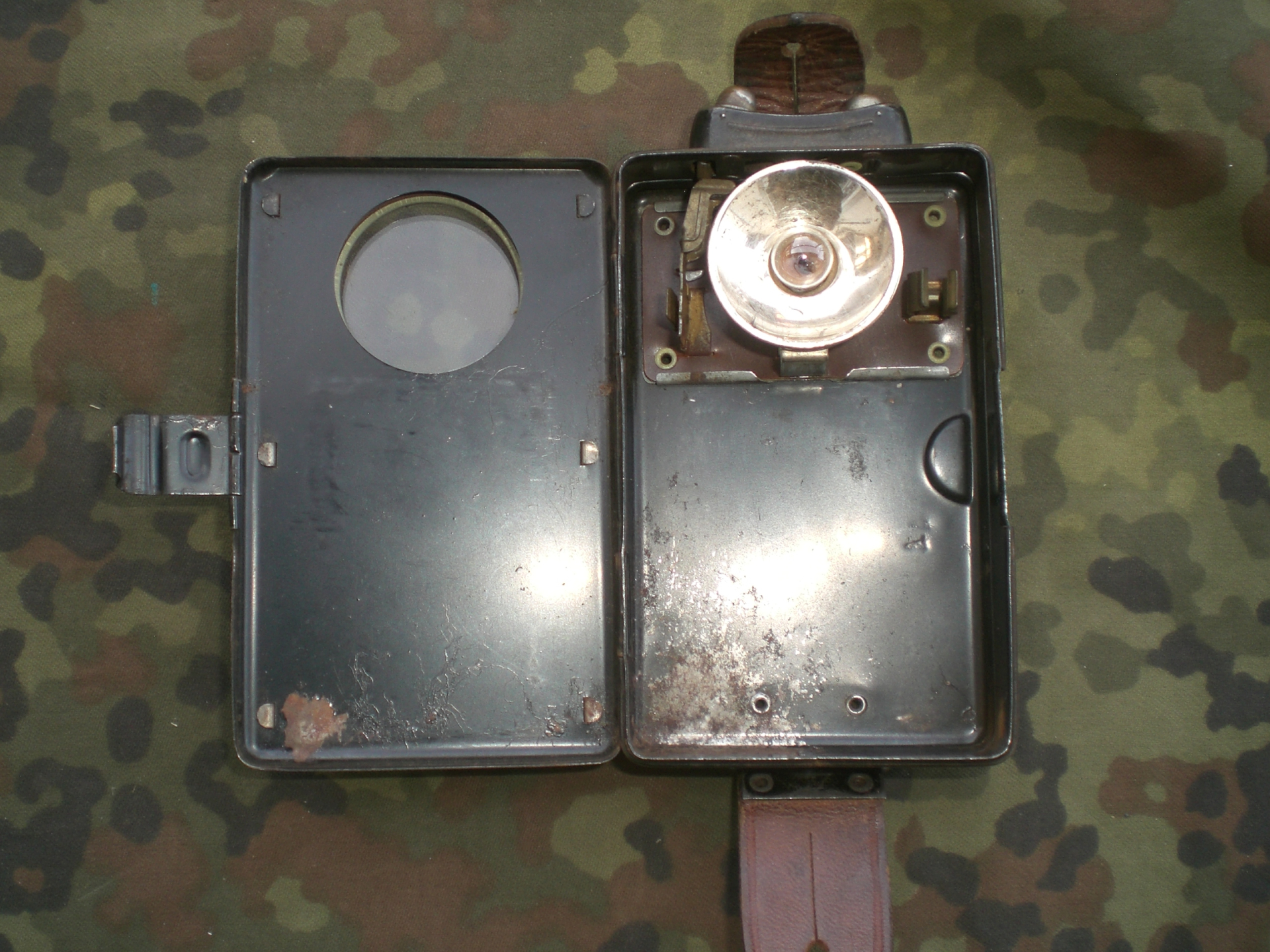 Wehrmachtstaschenlampe 2. Weltkrieg – Bild 2