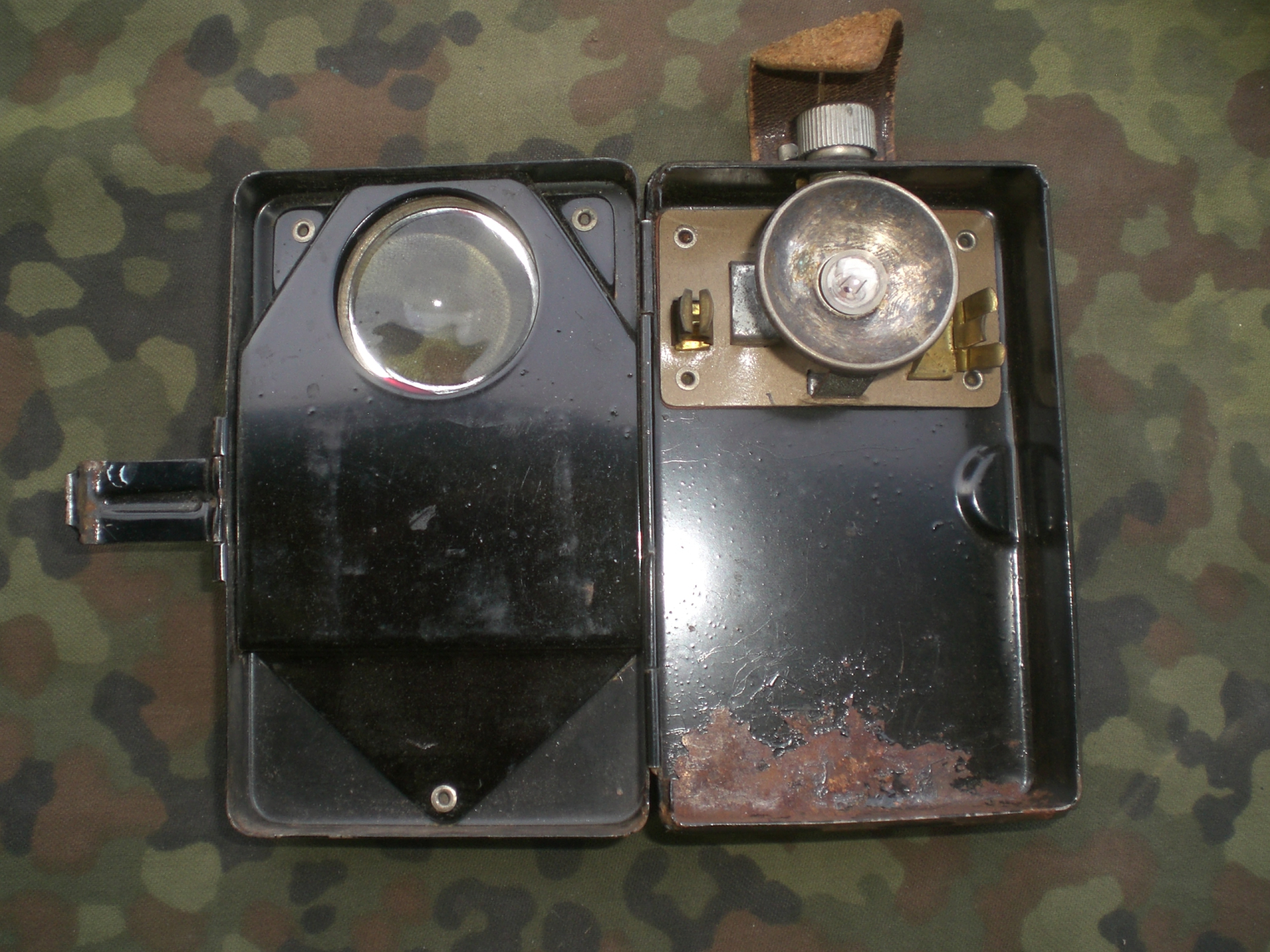 seltene Wehrmachtstaschenlampe 2. Weltkrieg – Bild 2