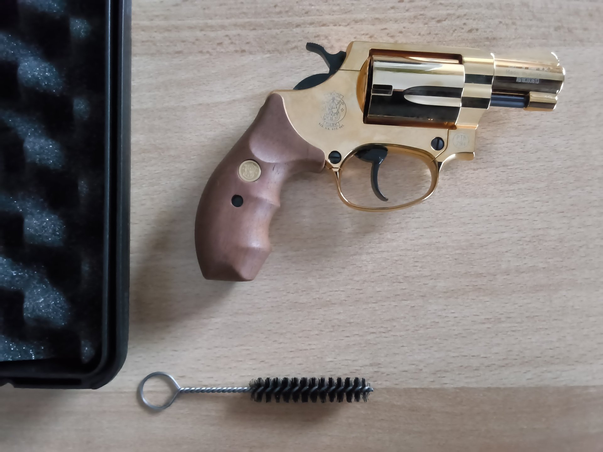 Umarex Smith & Wesson Chiefs Special 9 mm R.K Gold – Bild 2